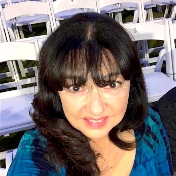 Meet your Posher, Stella - Picture 1 of 1